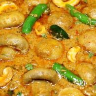 Kaju mushroom curry