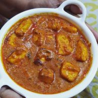 Khatta Meetha Panner Curry