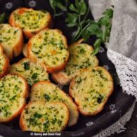 Garlic Bread (6 pcs)