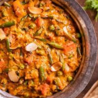 Veg Hyderabadi Curry