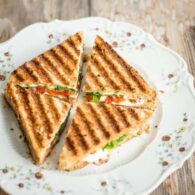 Chicken Makhni Sandwich - Single