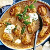 ROYAL CHICKEN CURRY Bone